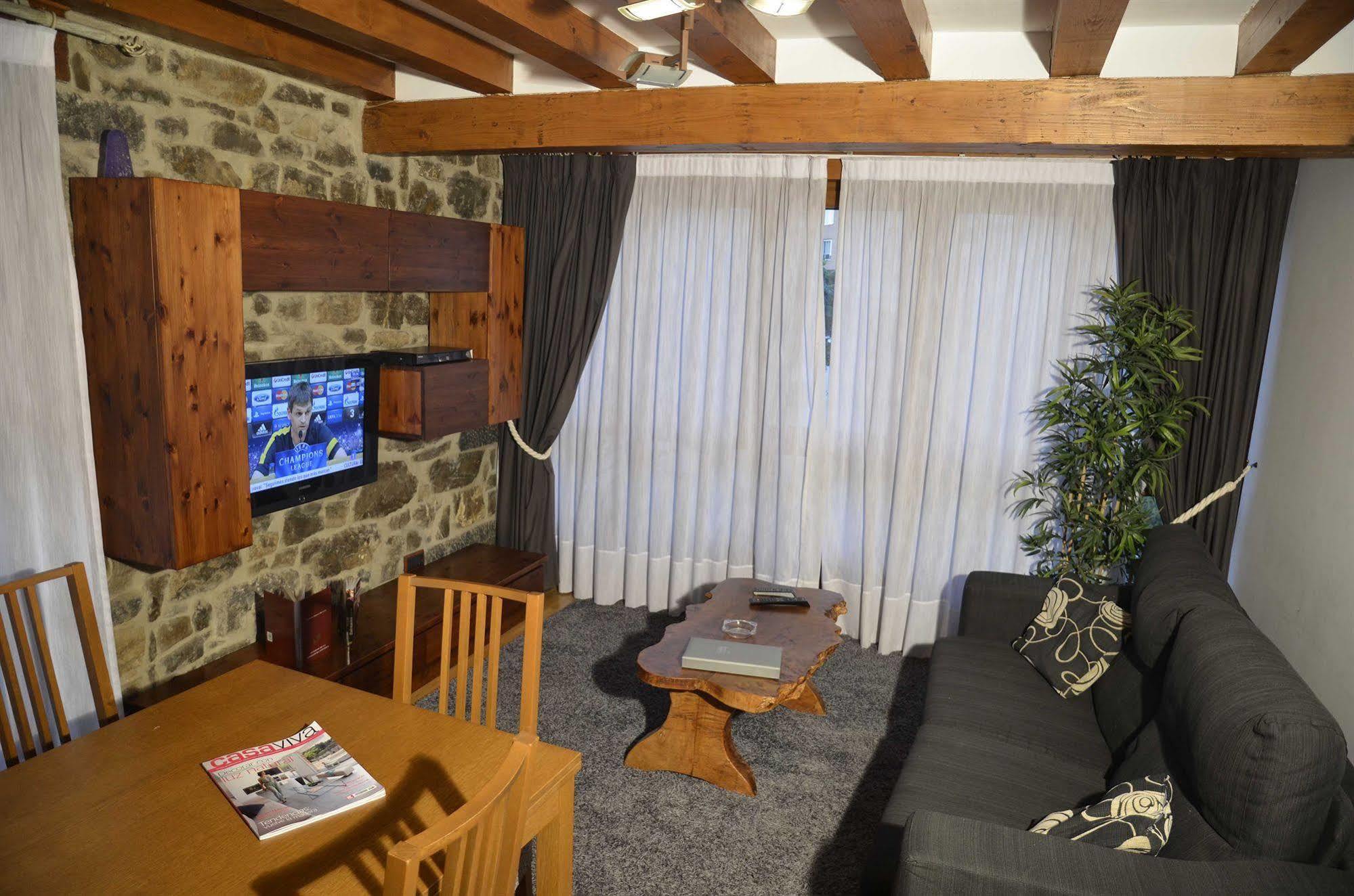 Apartamentos Spa Cantabria Infinita Cillorigo de Liebana Esterno foto